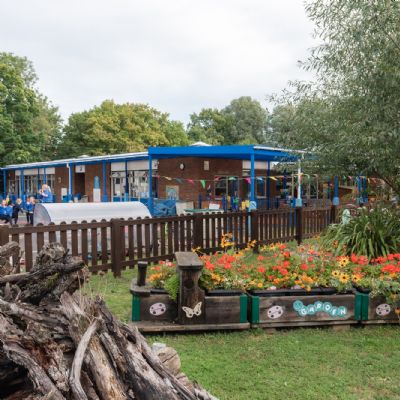 Reception outside learning area
